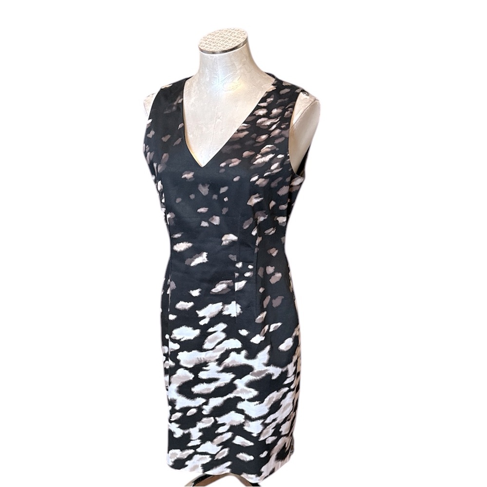 Tahari Womens Abstract Print Stretch Sateen VNeck Dress Black Brown White size 8